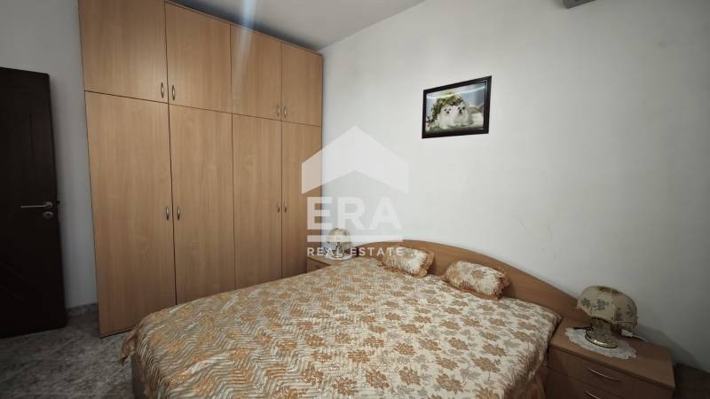 Продава 4-СТАЕН, гр. Търговище, Център, снимка 11 - Aпартаменти - 47460741