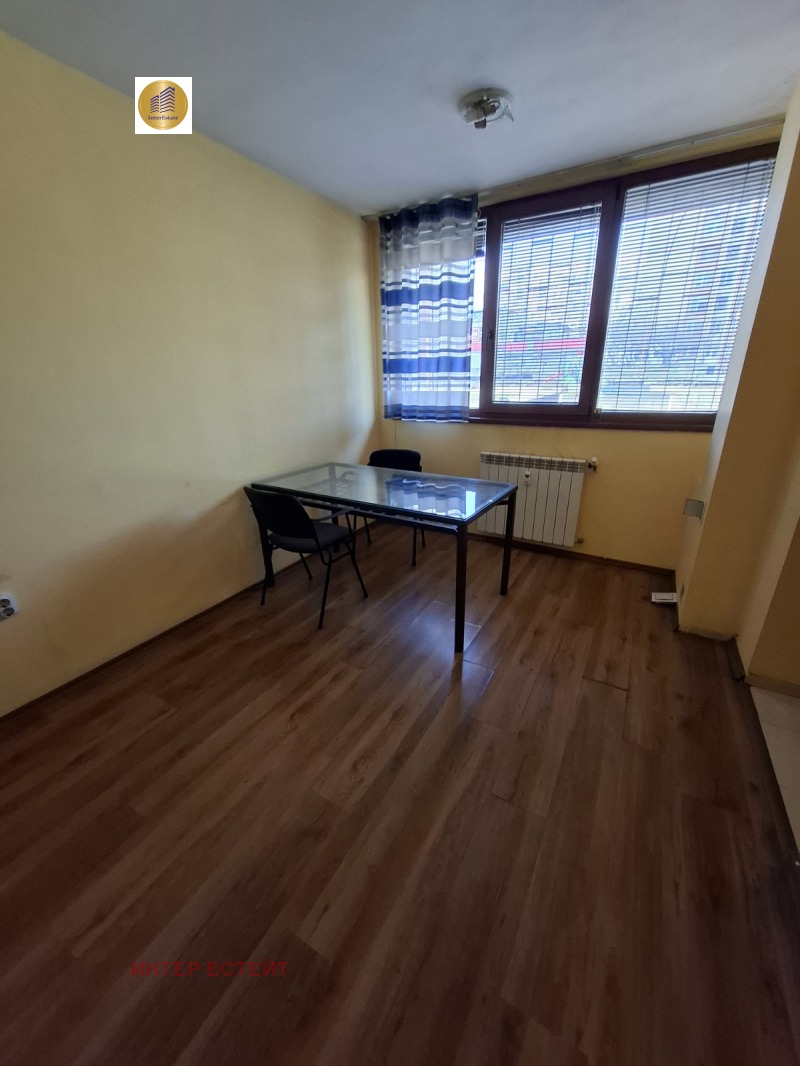 Til salgs  Kontor Sofia , Zona B-5 , 135 kvm | 23764081 - bilde [6]