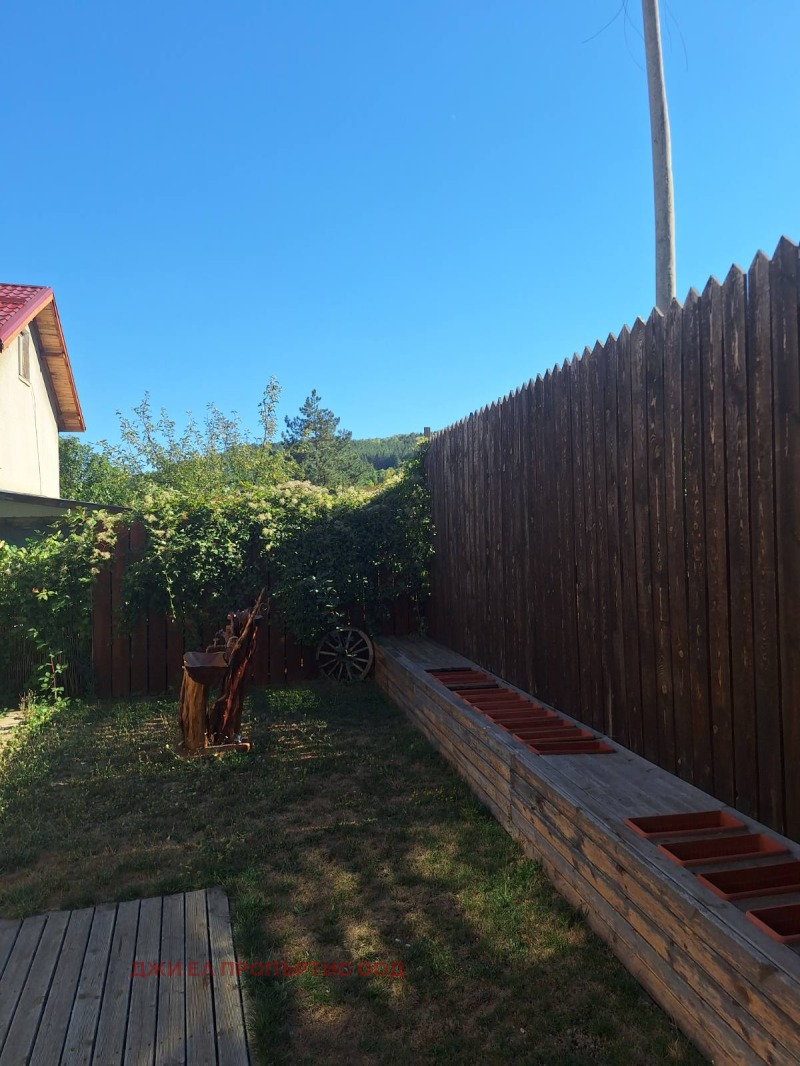 Продава  Къща област София , с. Владо Тричков , 260 кв.м | 52075107 - изображение [3]