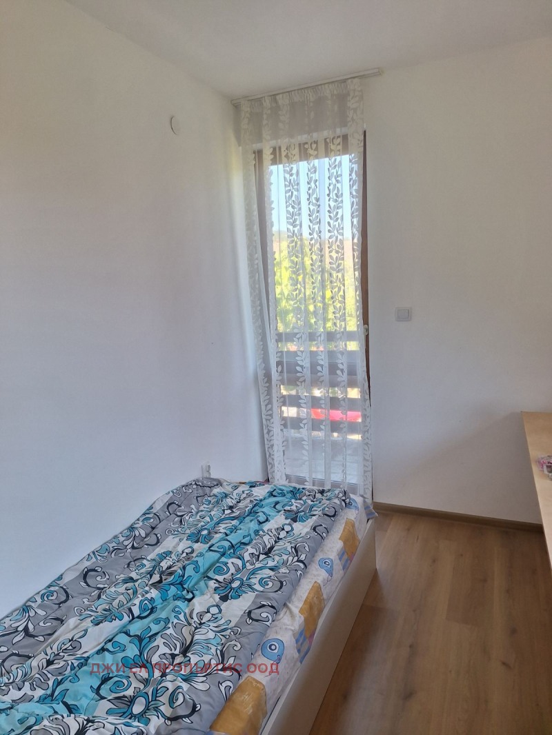 Продава  Къща област София , с. Владо Тричков , 260 кв.м | 52075107 - изображение [13]