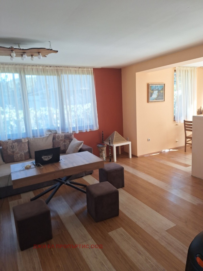 Продава  Къща област София , с. Владо Тричков , 260 кв.м | 52075107 - изображение [6]