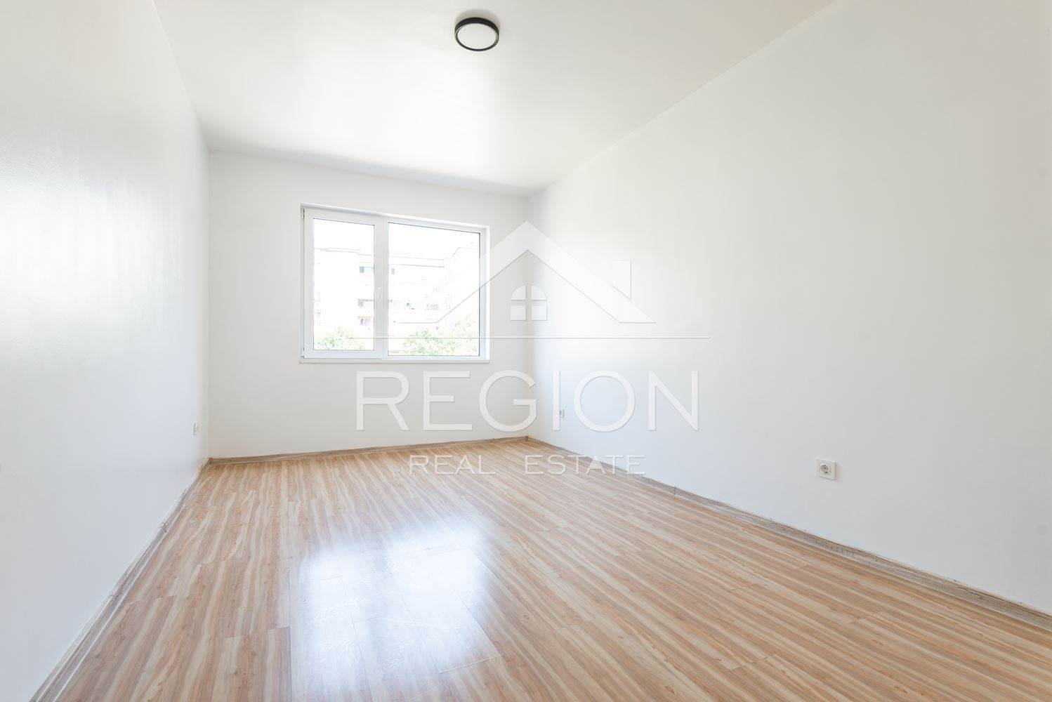 Продава 3-СТАЕН, гр. Варна, Левски 1, снимка 10 - Апартаменти - 55688344