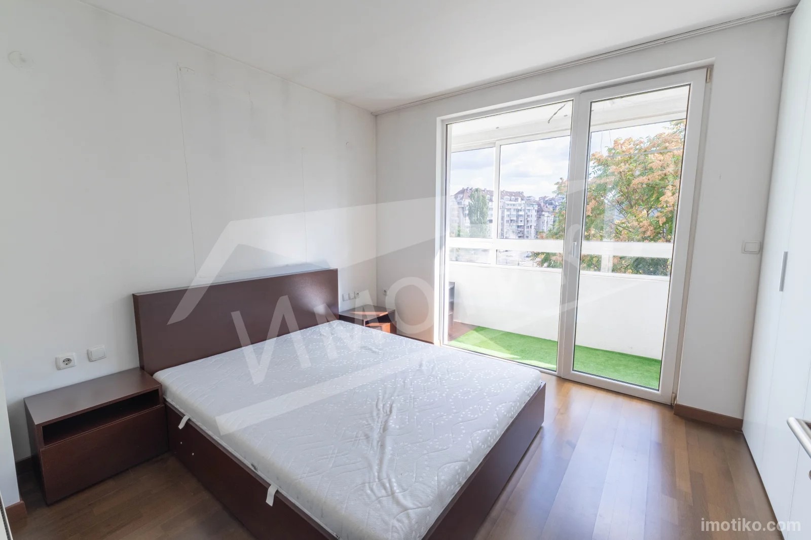 Продава 3-СТАЕН, гр. София, Оборище, снимка 5 - Апартаменти - 56560784