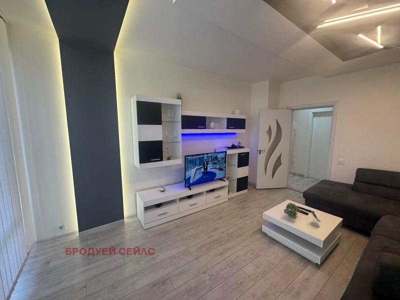 Продается  1 спальня София , Хаджи Димитър , 65 кв.м | 53880518