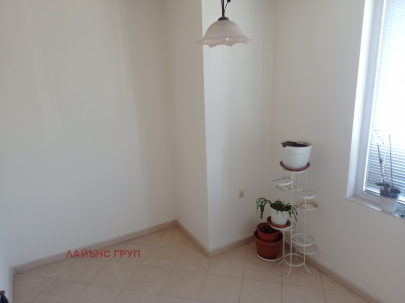 Zu verkaufen  1 Schlafzimmer Warna , Zimno kino Trakija , 61 qm | 64601035 - Bild [5]