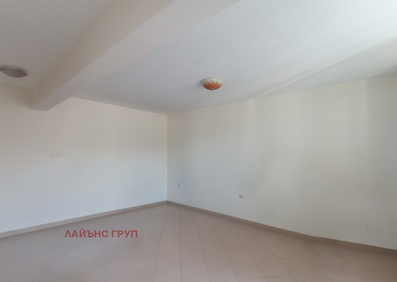 Zu verkaufen  1 Schlafzimmer Warna , Zimno kino Trakija , 61 qm | 64601035 - Bild [2]