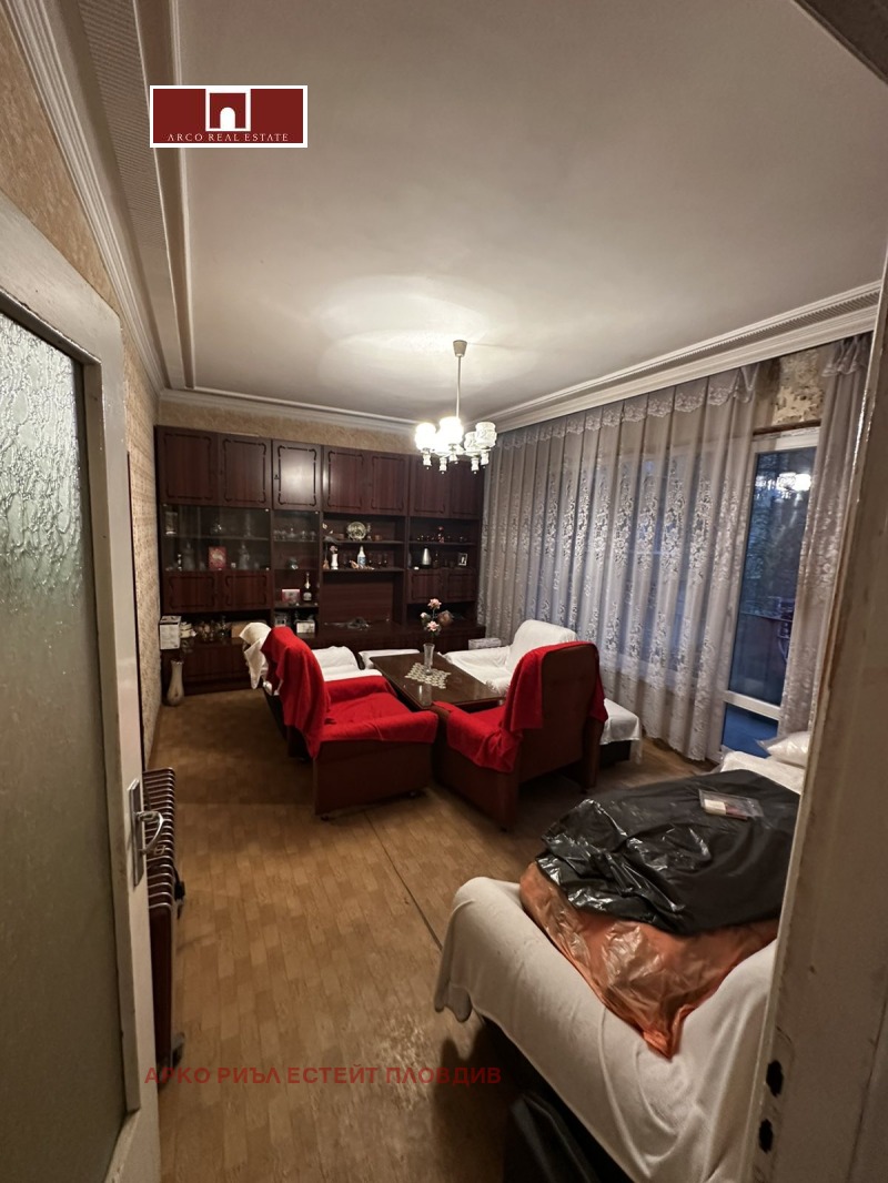 Продава 3-СТАЕН, гр. Пловдив, Тракия