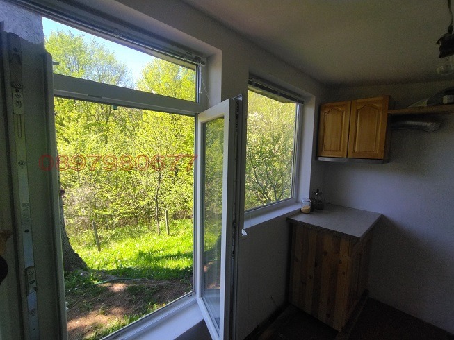 Продава КЪЩА, гр. Троян, област Ловеч, снимка 8 - Къщи - 52779524