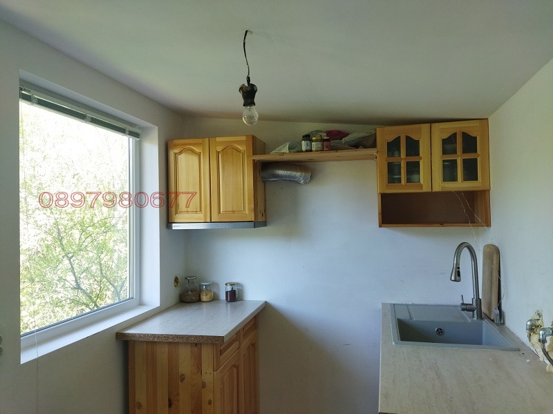 Продава КЪЩА, гр. Троян, област Ловеч, снимка 7 - Къщи - 52779524