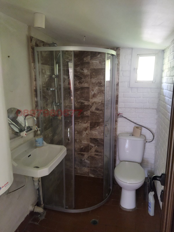 Продава КЪЩА, гр. Троян, област Ловеч, снимка 12 - Къщи - 52779524