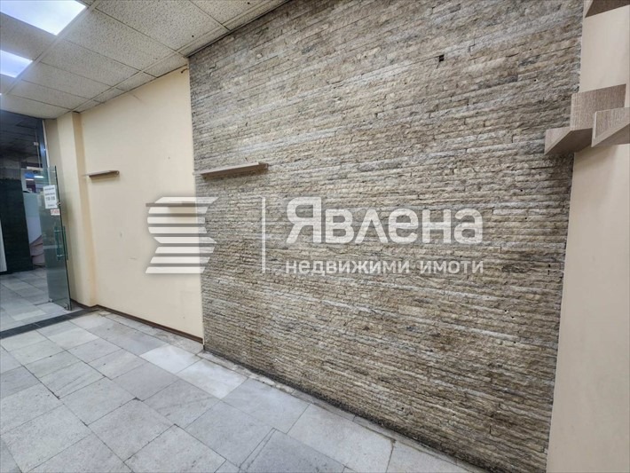 Продава МАГАЗИН, гр. София, Център, снимка 3 - Магазини - 47670998