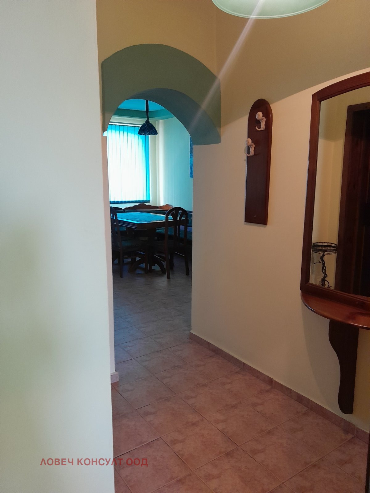 Продава ЕТАЖ ОТ КЪЩА, гр. Ловеч, Център, снимка 9 - Етаж от къща - 55322875