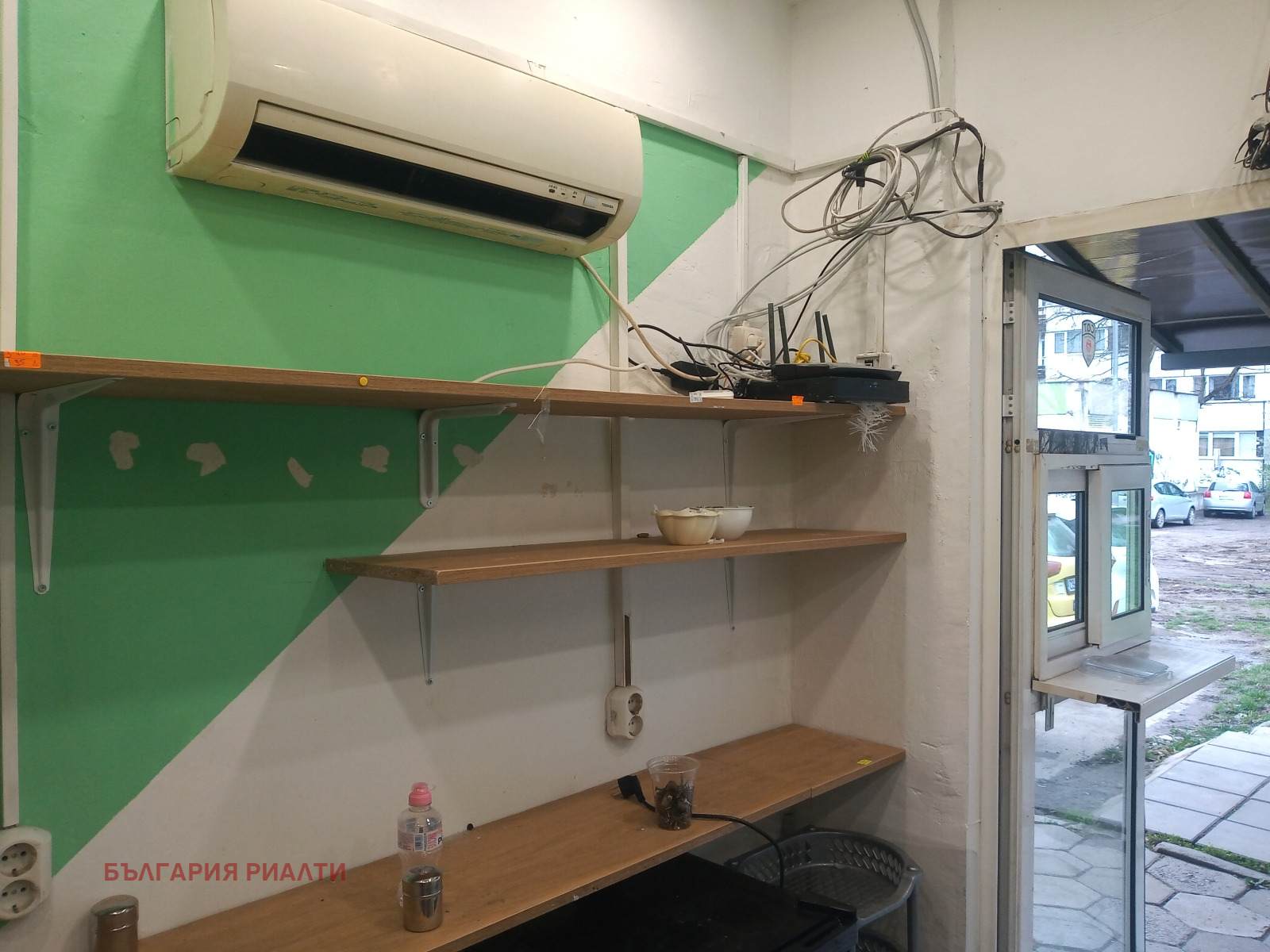 Продава МАГАЗИН, гр. София, Дружба 1, снимка 6 - Магазини - 54363197