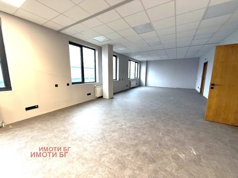 Продава ПРОМ. ПОМЕЩЕНИЕ в град София, с. Лозен - 2109 кв.м / 2 790 000 € » 5 456 765.70 лв., ИМОТИ БГ