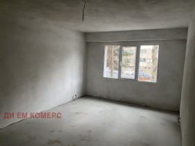 1 slaapkamer Iztok, Pernik 3