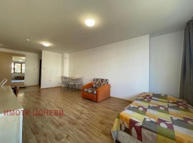 1 Schlafzimmer k.k. Slantschew brjag, region Burgas 6