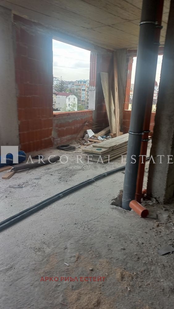 Til salgs  1 soverom Sofia , Banisjora , 73 kvm | 61187572 - bilde [3]