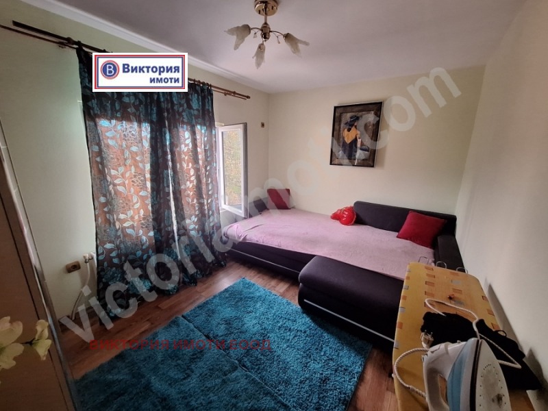 Till salu  Hus region Veliko Tarnovo , Ptjelistje , 140 kvm | 35996304 - bild [10]