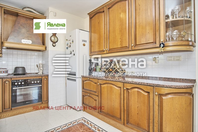 Продава КЪЩА, с. Горна Василица, област София област, снимка 12 - Къщи - 54757262