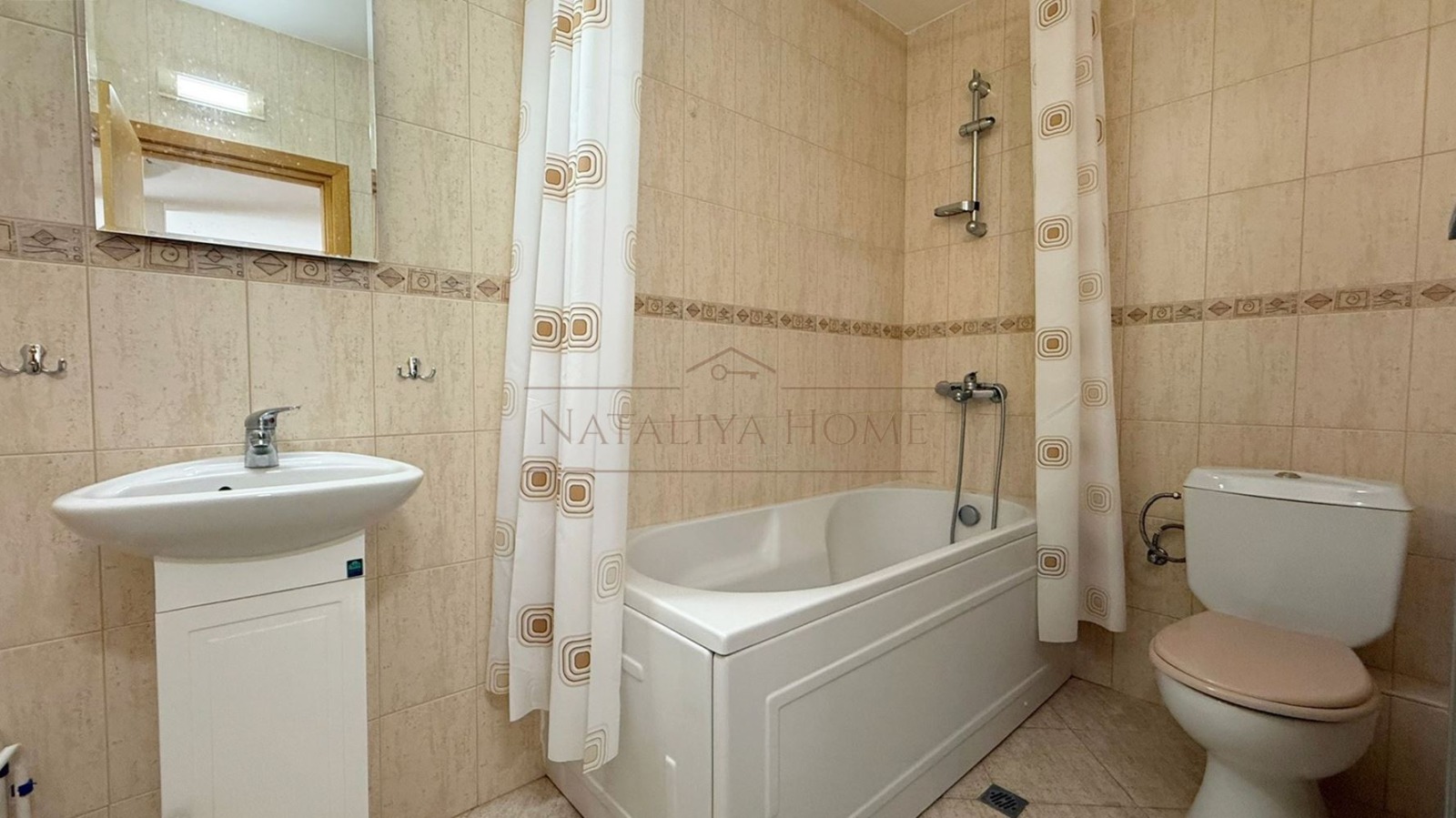 Продава 3-СТАЕН, гр. Бургас, Сарафово, снимка 8 - Апартаменти - 54763354