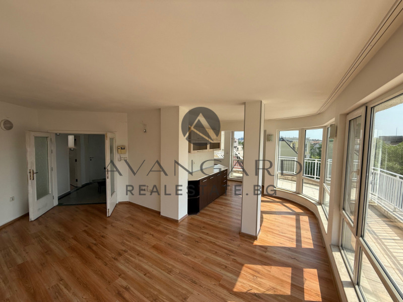 Продава МЕЗОНЕТ в град Пловдив, Център - 355 кв.м / 764 999 € » 1 496 207.99 лв., АВАНГАРД РИЪЛ ЕСТЕЙТ