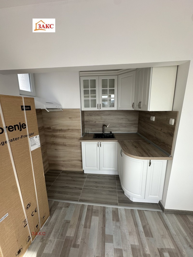 Продава ЕТАЖ ОТ КЪЩА в град Кърджали, Студен кладенец - 80 кв.м / 140 000 € » 273 816.20 лв., ЗАКС