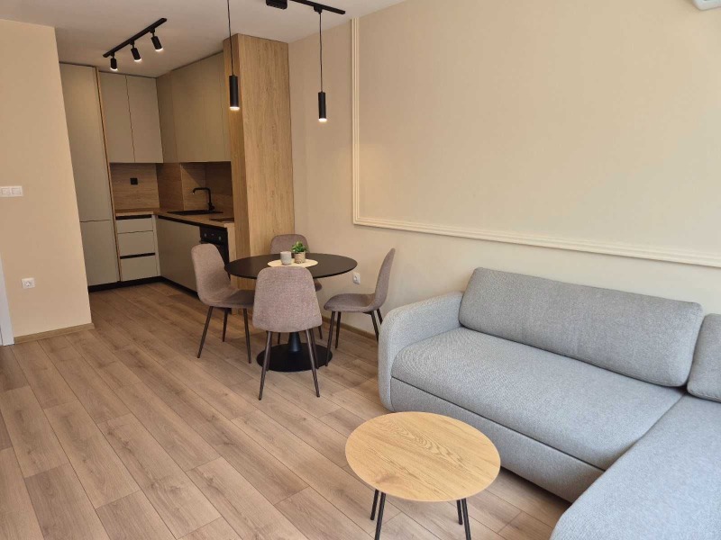 Продава  2-стаен град Пловдив , Каменица 1 , 67 кв.м | 16854692