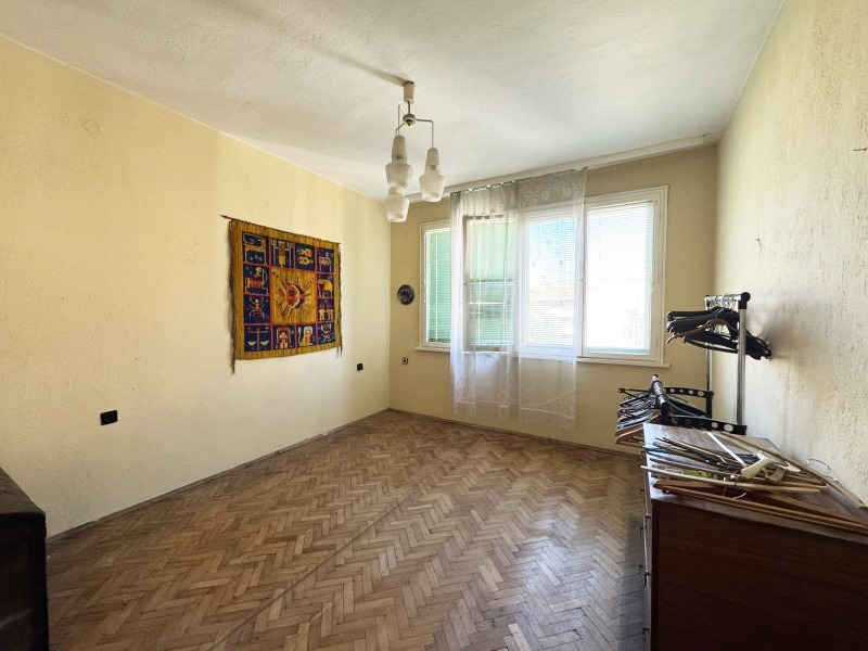 Продава 3-СТАЕН, гр. Велико Търново, Център, снимка 8 - Апартаменти - 52440903