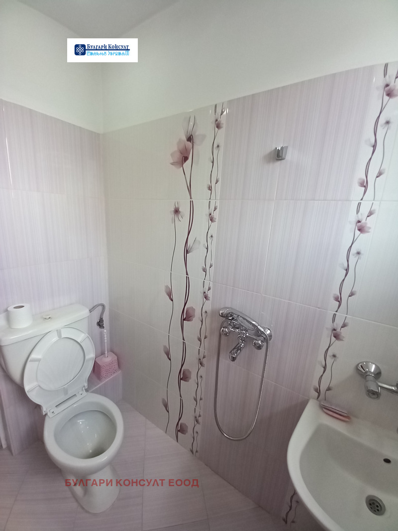 Продава  4-стаен град Кюстендил , Център , 98 кв.м | 61617356 - изображение [17]