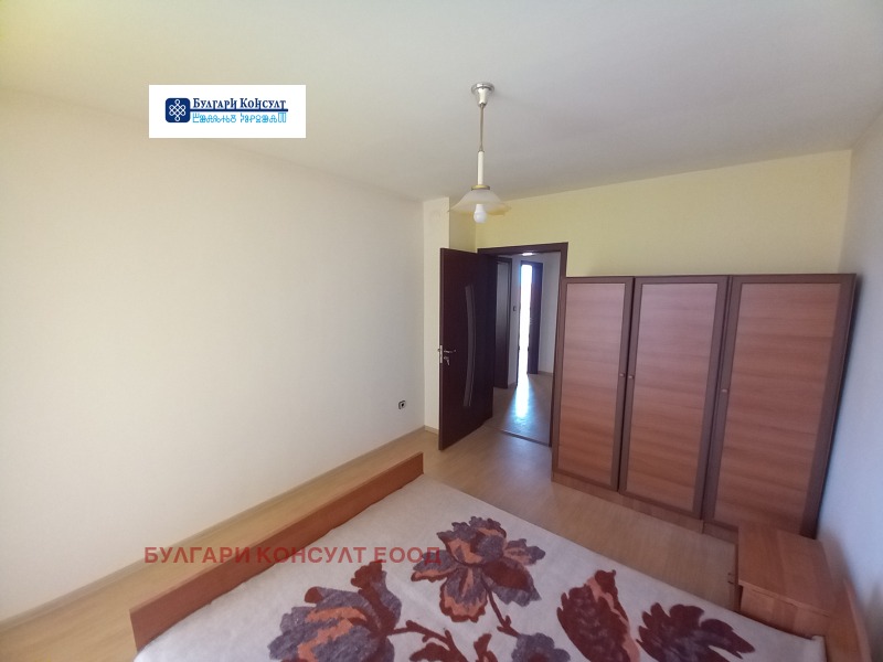 Продава  4-стаен град Кюстендил , Център , 98 кв.м | 61617356 - изображение [8]