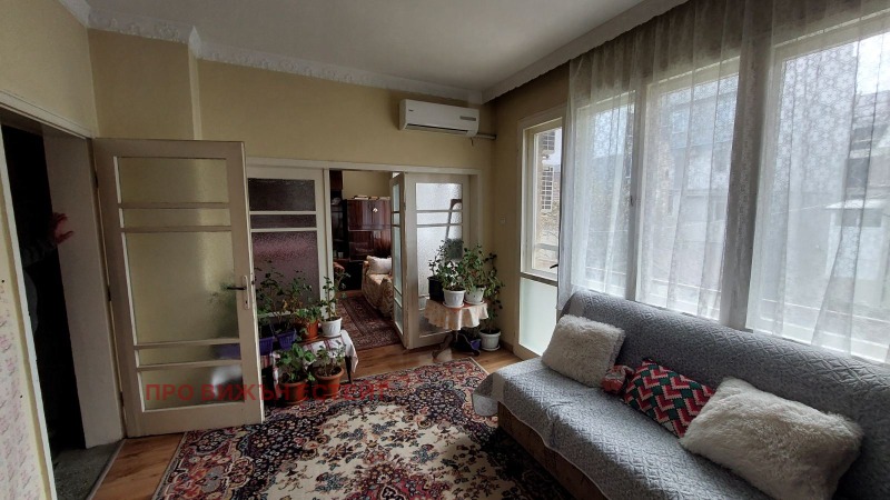 Продава  Многостаен град Варна , Трошево , 150 кв.м | 71303123 - изображение [2]