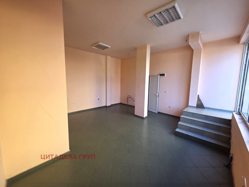 Eladó  Üzlet Sofia , Ovcsa kupel 1 , 40 négyzetméter | 76690788 - kép [2]