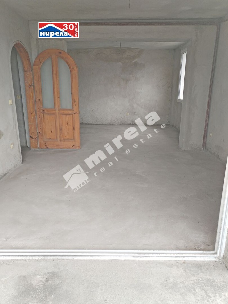 À venda  2 quartos Veliko Tarnovo , Centar , 118 m² | 32196544 - imagem [2]