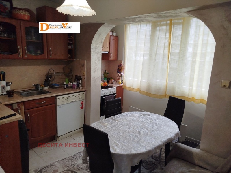 Продава 3-СТАЕН, гр. Варна, Възраждане 3, снимка 4 - Апартаменти - 52452569