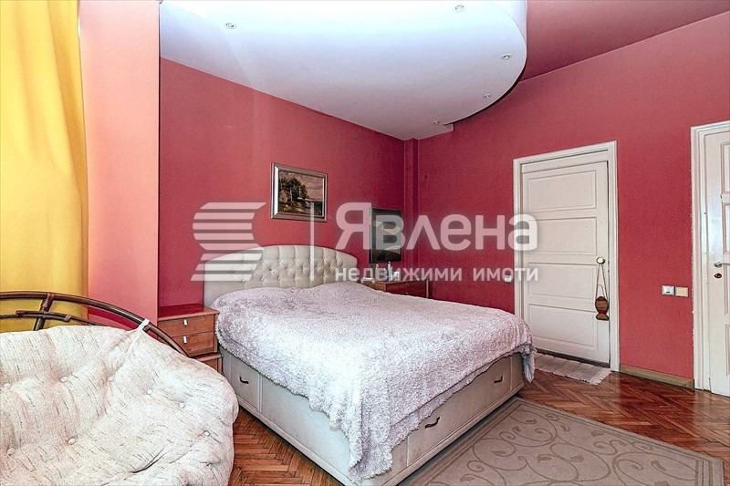 Продава 3-СТАЕН, гр. София, Център, снимка 13 - Апартаменти - 56012253