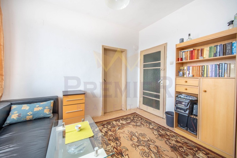 Продава  4-стаен град Варна , Левски 1 , 102 кв.м | 60207574 - изображение [2]