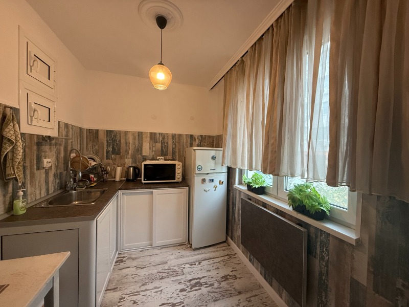 Продава  4-стаен град Велико Търново , Акация , 111 кв.м | 25167124