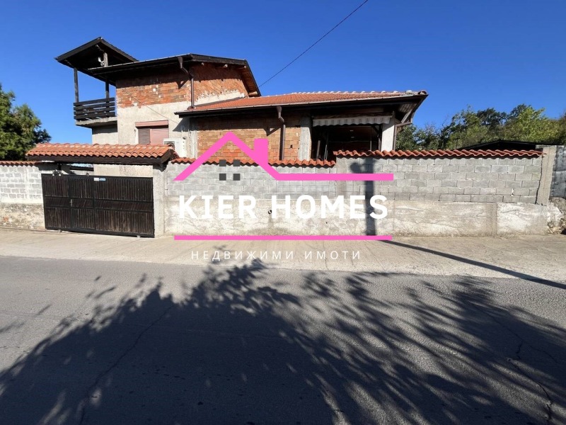 Продава КЪЩА, област Хасково, гр. Харманли • 119000 € / 232743.77 лв. • 16541906 1