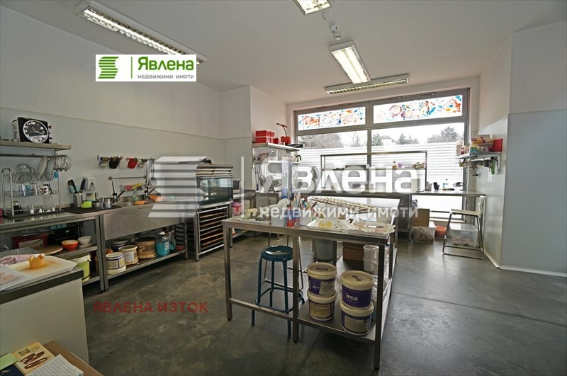 Продава МАГАЗИН, гр. София, Витоша