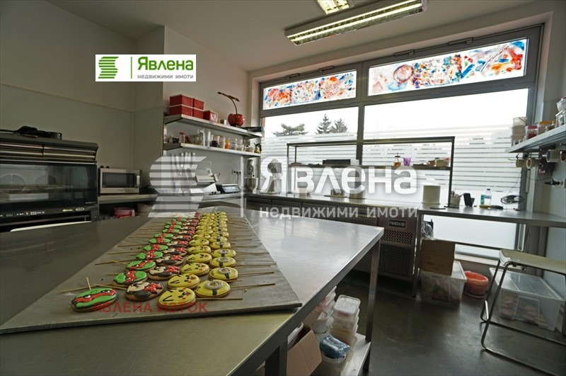 Продава МАГАЗИН, гр. София, Витоша, снимка 2 - Магазини - 55647260