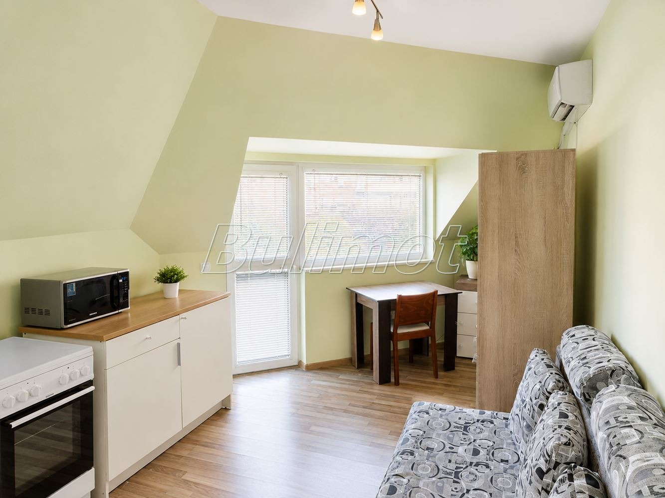 Продава 2-СТАЕН, гр. Варна, Център, снимка 3 - Апартаменти - 55292524