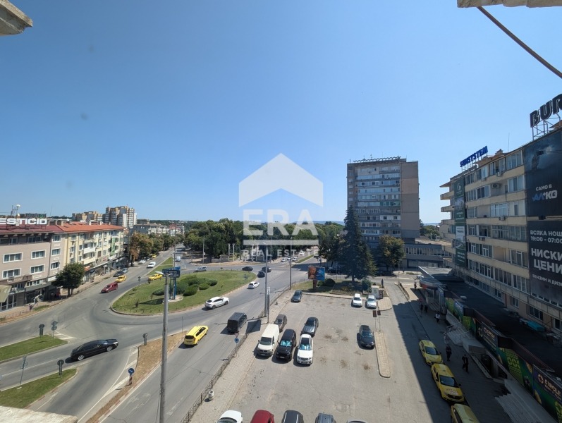 Продава 1-СТАЕН, гр. Шумен, Център, снимка 9 - Апартаменти - 55699447