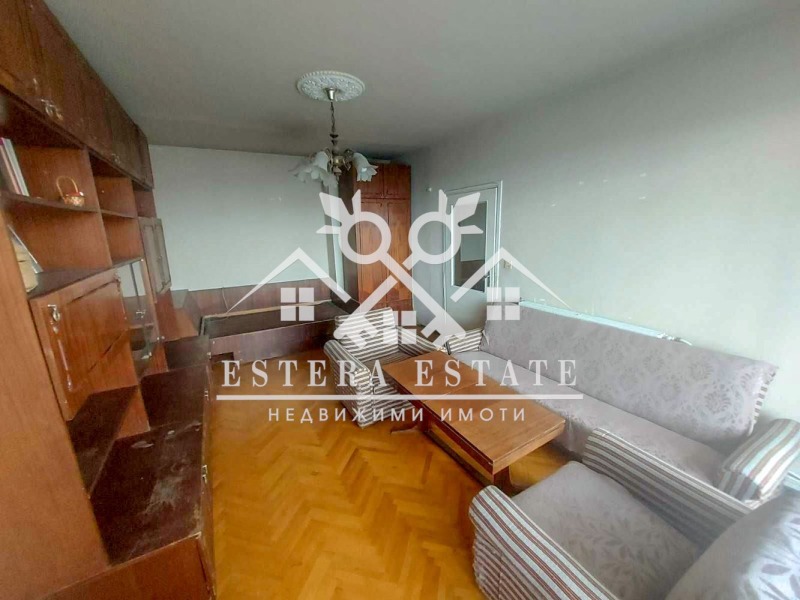 De vânzare  1 dormitor Șumen , Traciia , 63 mp | 16756323