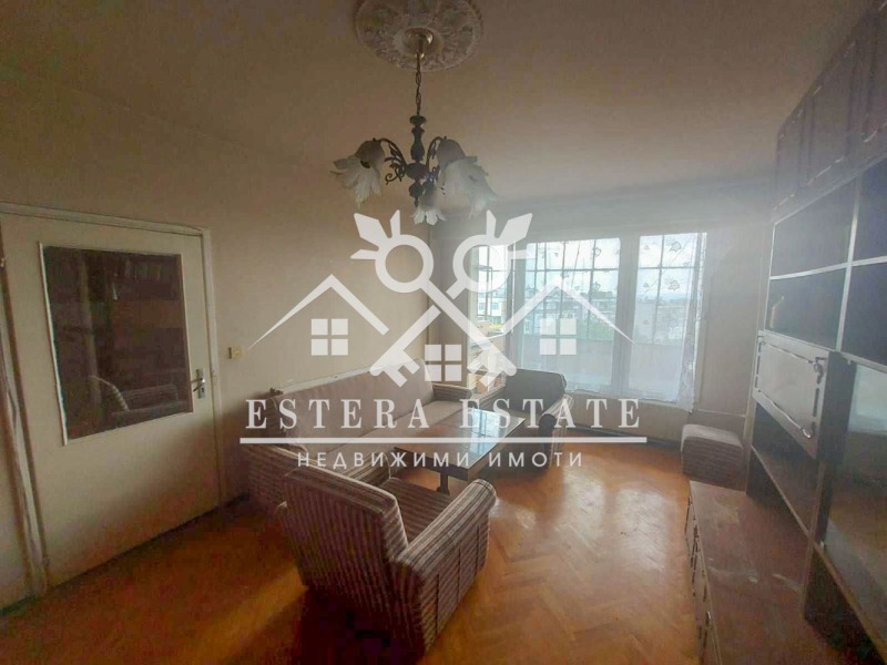 De vânzare  1 dormitor Șumen , Traciia , 63 mp | 16756323 - imagine [2]