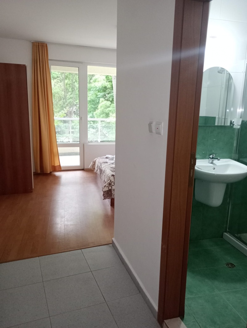 À venda  2 quartos região Burgas , k.k. Slantchev briag , 106 m² | 99302630 - imagem [8]