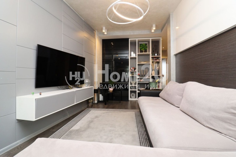Продава  3-стаен град София , Център , 120 кв.м | 56629708 - изображение [2]
