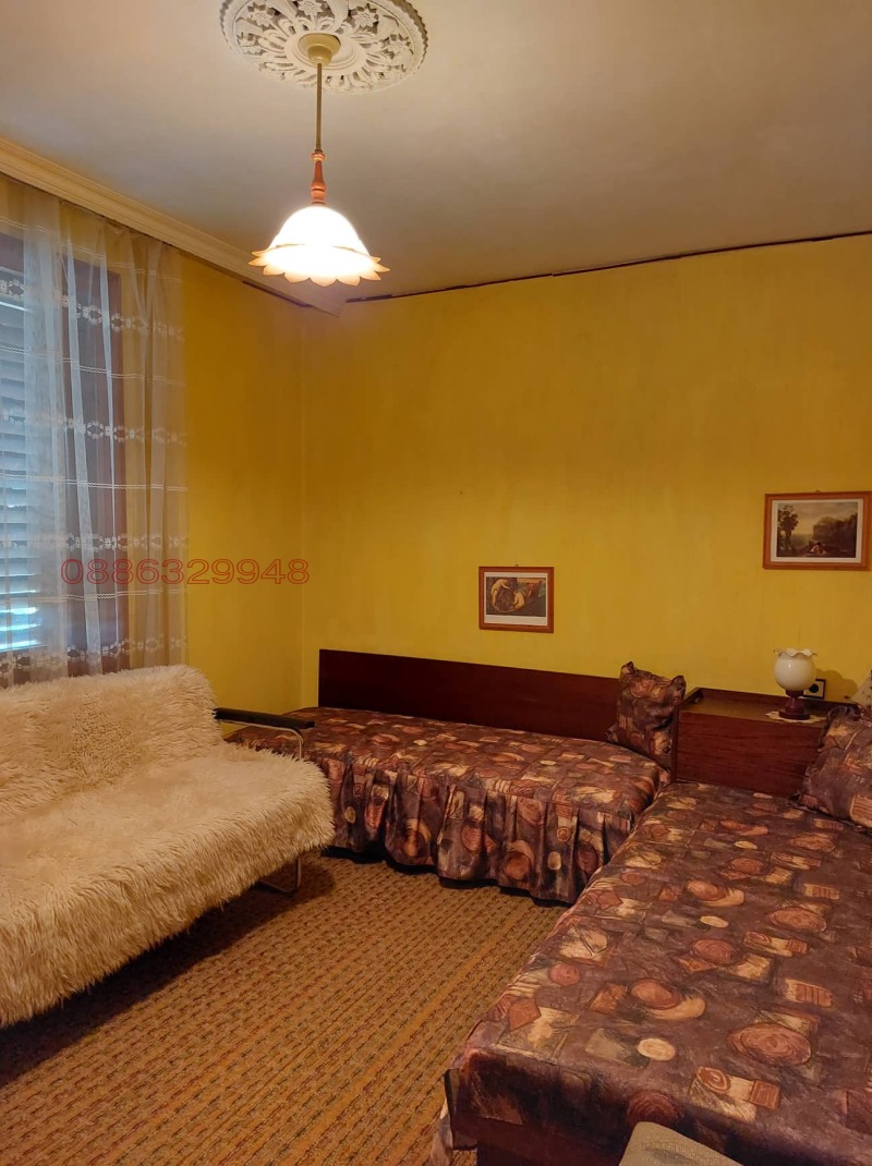 Продава КЪЩА, с. Разбойна, област Търговище, снимка 13 - Къщи - 52778973