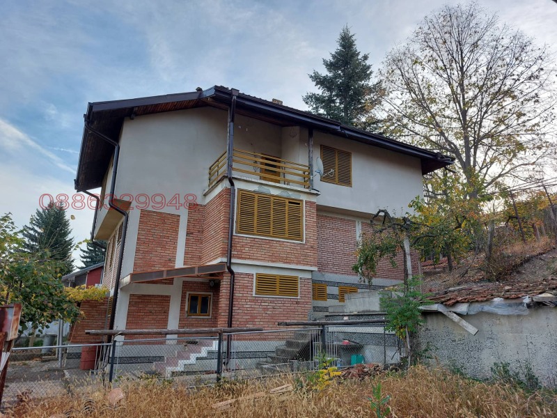 Продава КЪЩА, с. Разбойна, област Търговище, снимка 3 - Къщи - 52778973