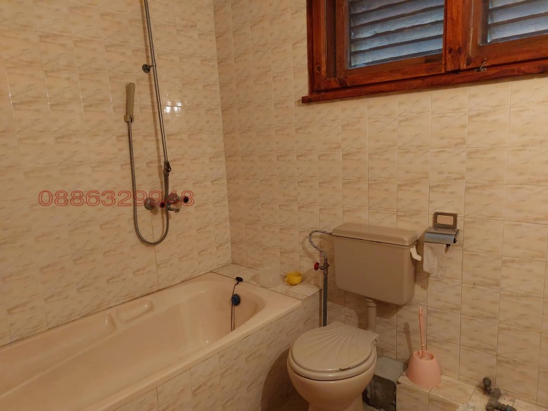 Продава КЪЩА, с. Разбойна, област Търговище, снимка 12 - Къщи - 52778973