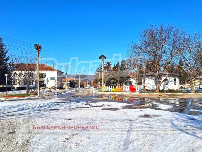 Продава КЪЩА, с. Санадиново, област Плевен, снимка 5 - Къщи - 53415897